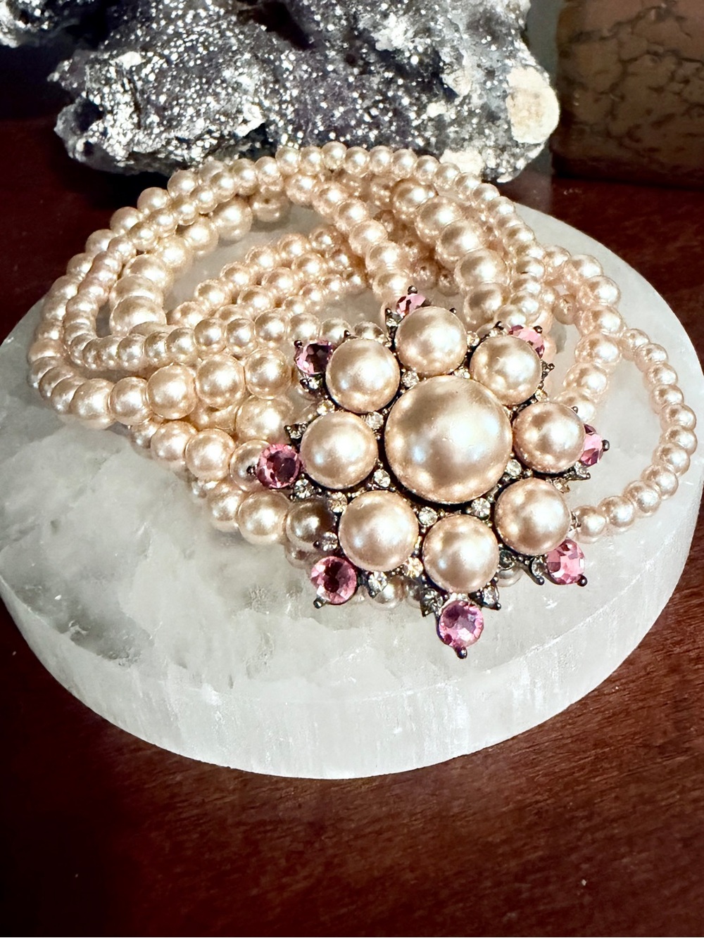 Miriam Haskell Style Unsigned Vintage Multi-Strand Glass Pearl Bracelet